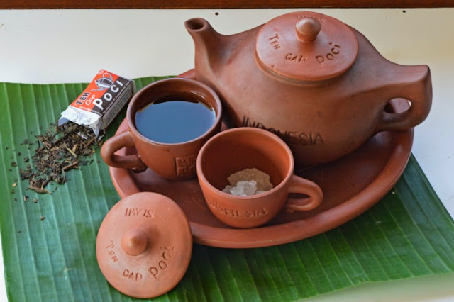 9 Contoh Kerajinan dari Tanah Liat dan Cara Membuatnya 9 Contoh Kerajinan dari Tanah Liat dan Cara Membuatnya