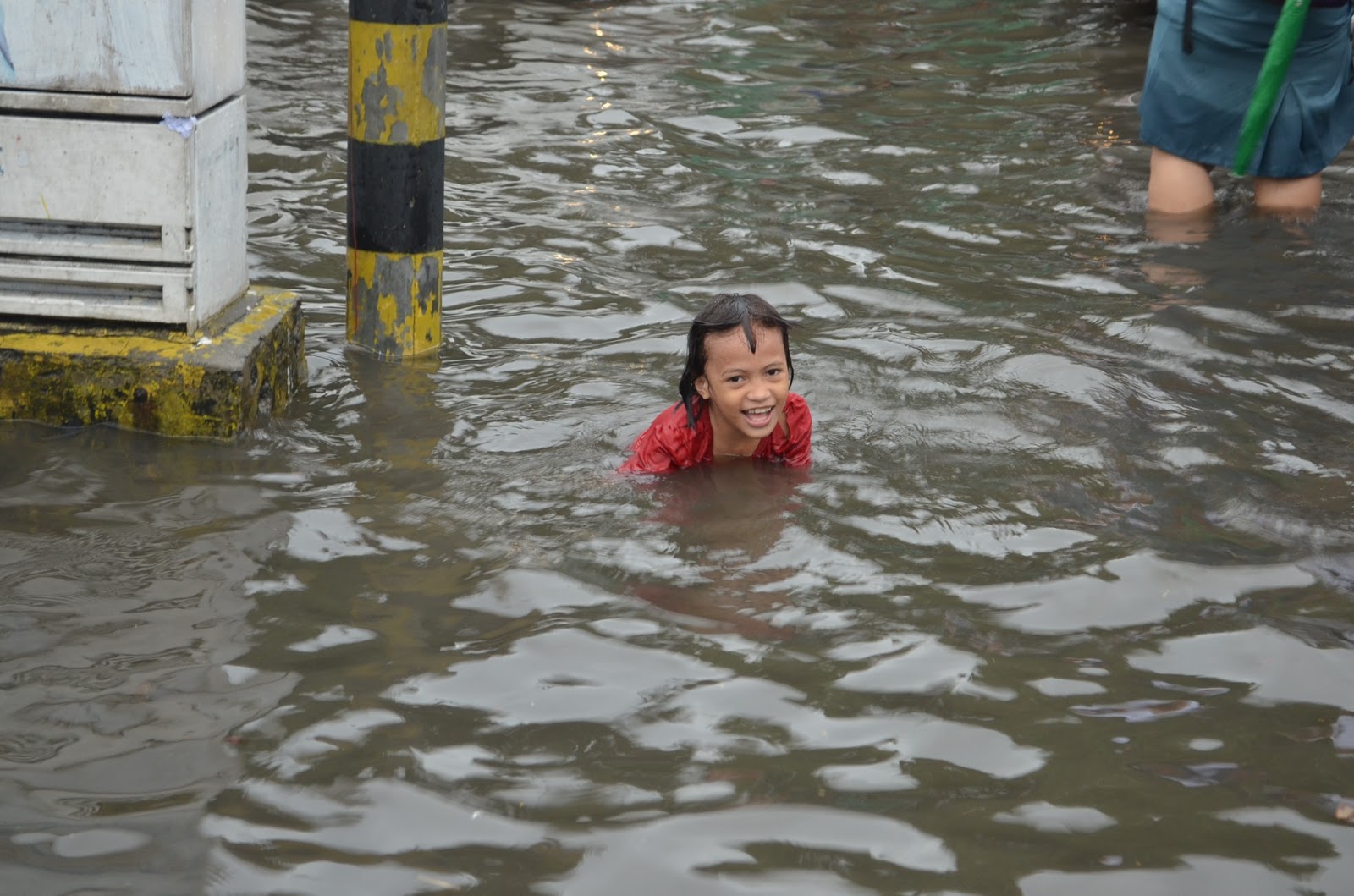 “Some people walk in the rain, others just get wet.” ― Roger Miller