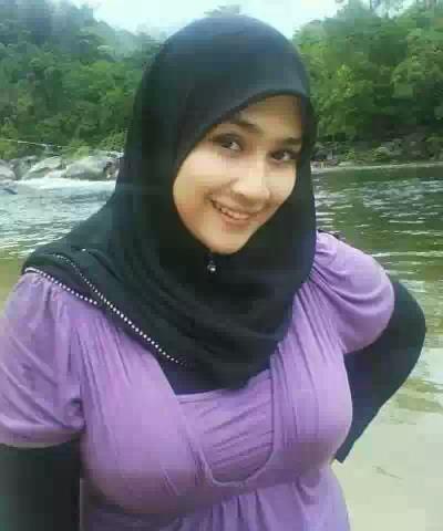 Service Master: Jilbab SEXI.....hmmmmm