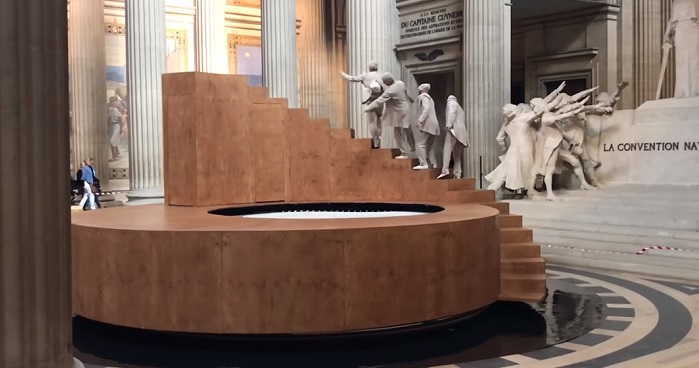Mind-Blowing Art Installation With A Rotating Staircase (Video)