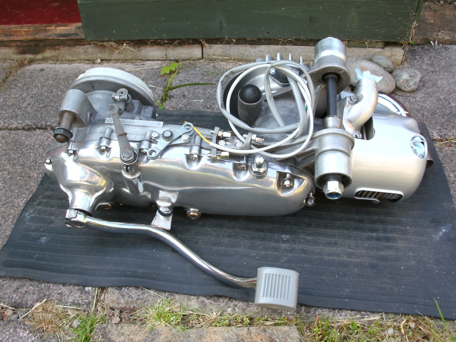 SERVETA LAMBRETTA Li 150 Lambretta Engine Rebuild Part 5