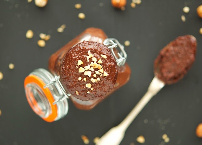 Paleo-tella (Chocolate Hazelnut Spread)