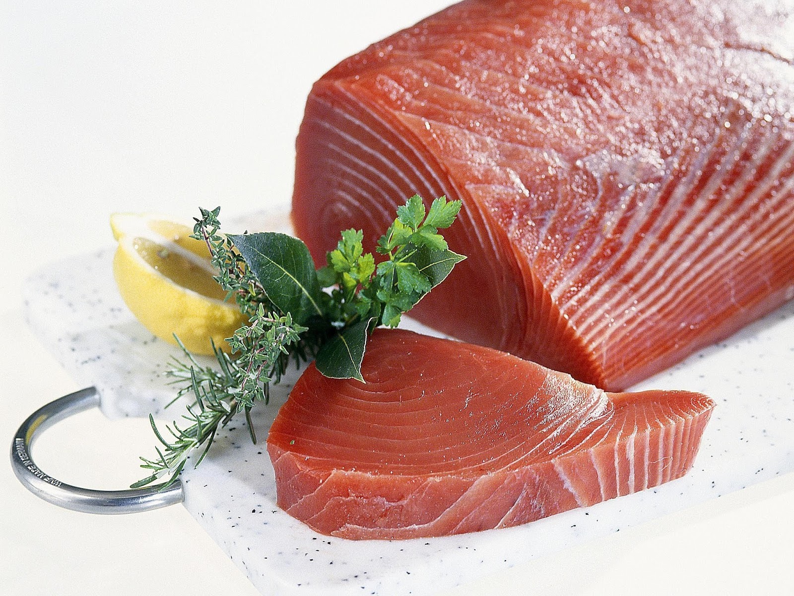 Yellowfin Tuna Loin As Favorite Seafood Product | Yellowfin Tuna