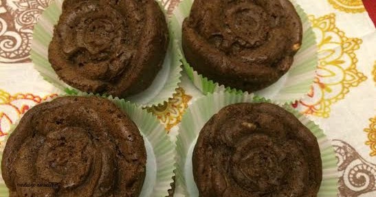 Celebrating 400th Post With Eggless Almond Butter Choc Cake