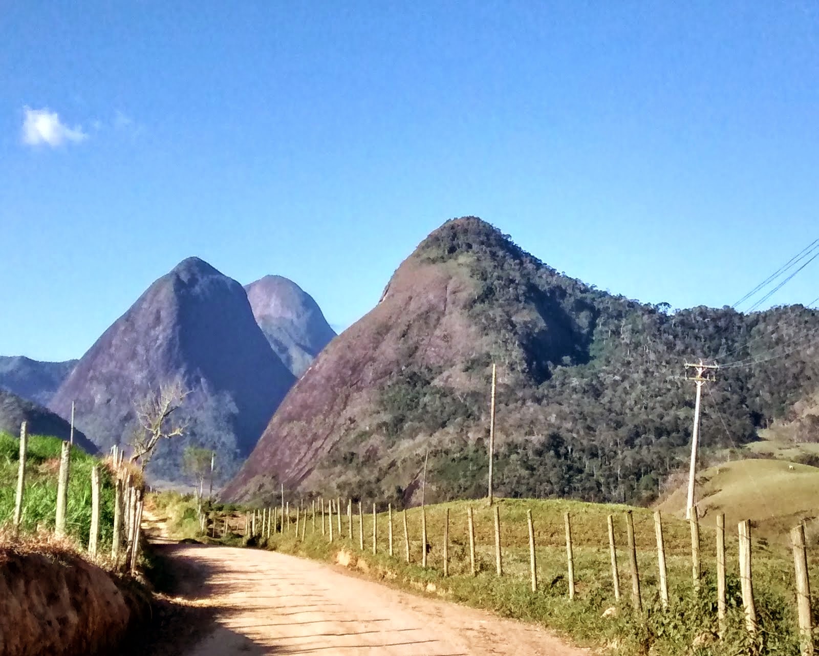 As Três Pedras ...