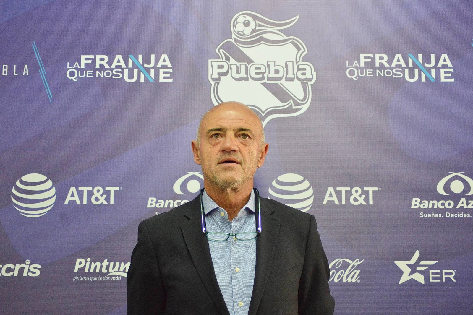 DeporPuebla EL CLUB PUEBLA PRESENTÓ OFICIALMENTE A CHELÍS COMO SU