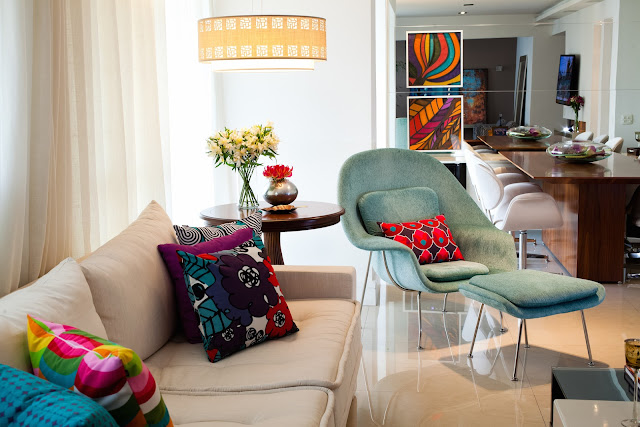 Cores bem dosadas no apartamento decorado em alto astral. Blog Achados de Decoração