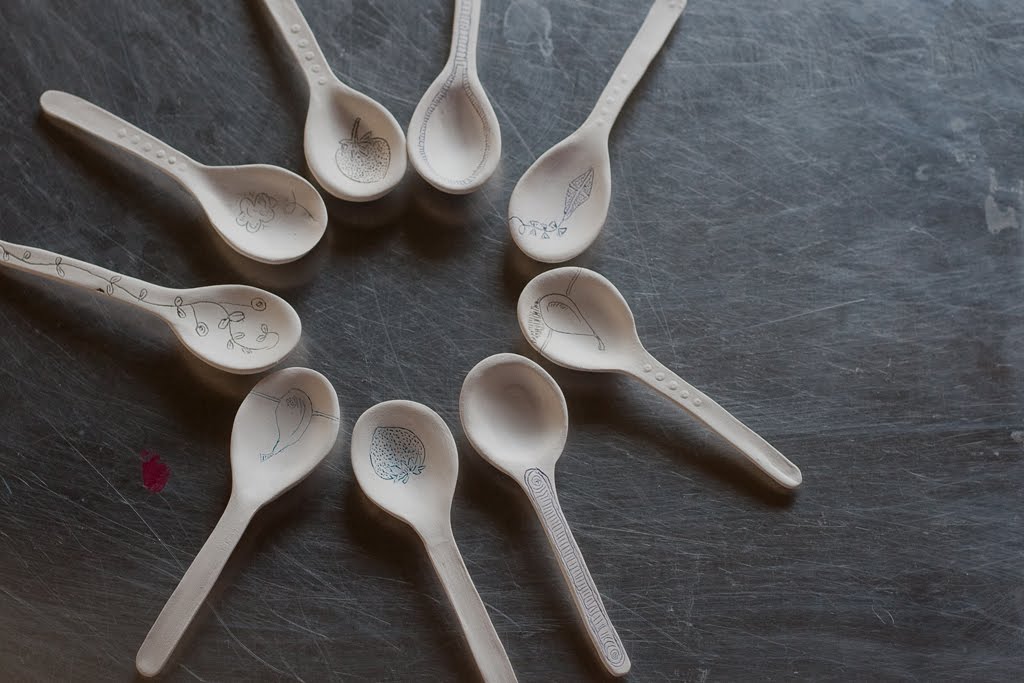 zeis ceramics Handmade ceramic spoons. A little tutorial.