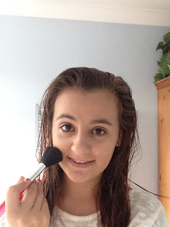 Alarah: Estee Lauder Double Wear Foundation Review