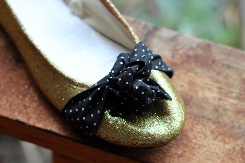 Glimmer And Grit DIY Glitter Flats with a TWIST!
