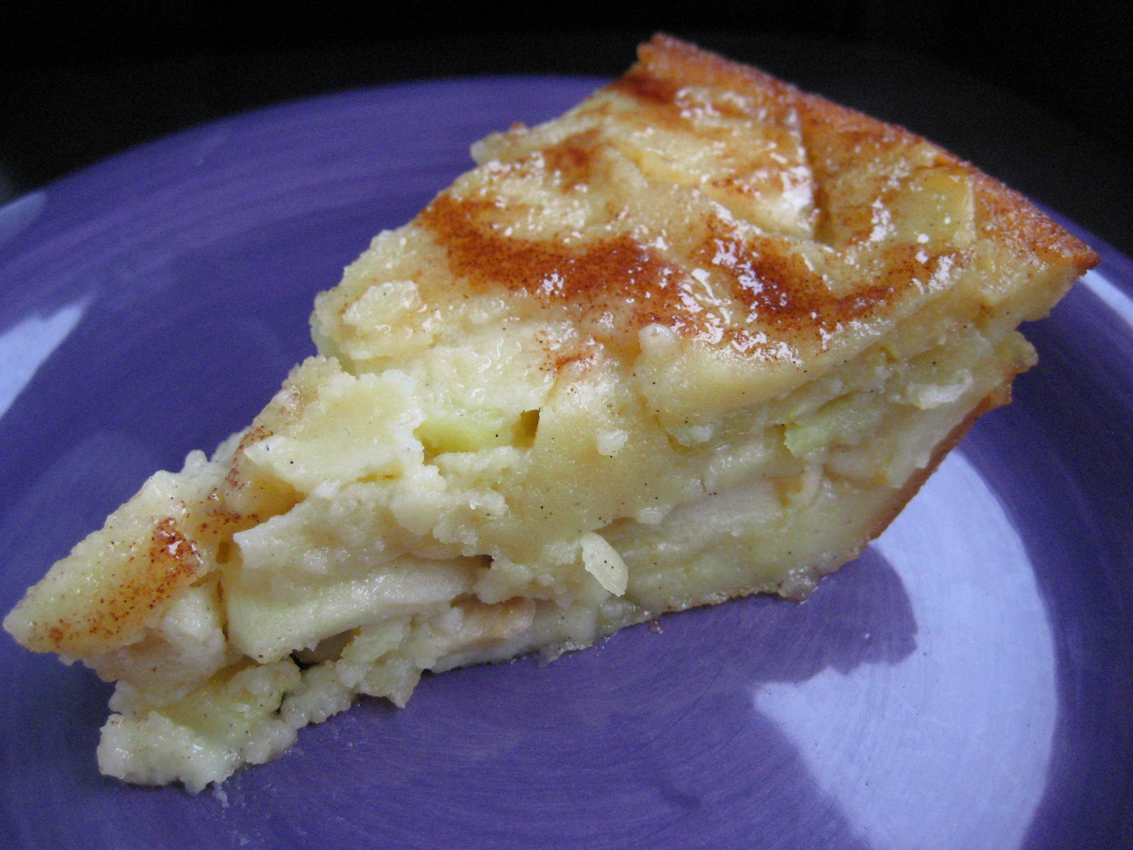 The Hedonistic Kitchen: Apple Clafouti