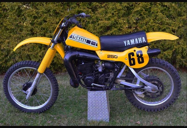 1979 Yamaha YZ400