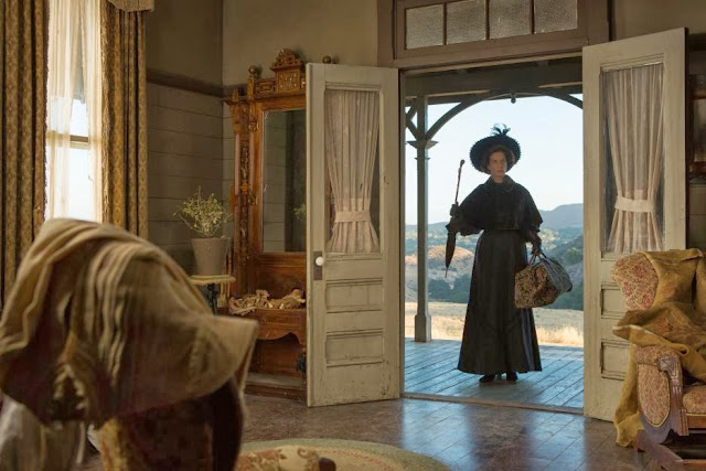 Saving Mr. Banks Movie Review Saving Mr. Banks Movie Review