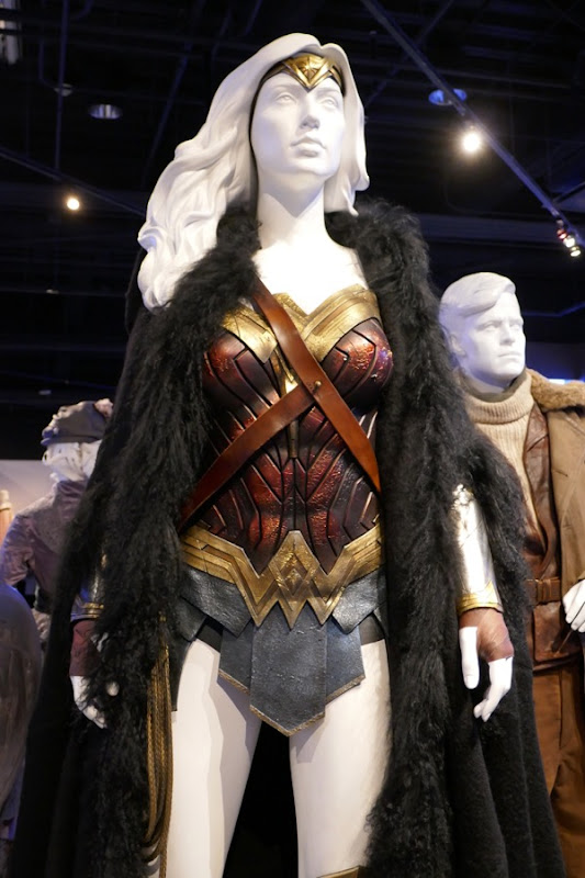 Gal Gadot Wonder Woman movie costume Gal Gadot Wonder Woman movie costume