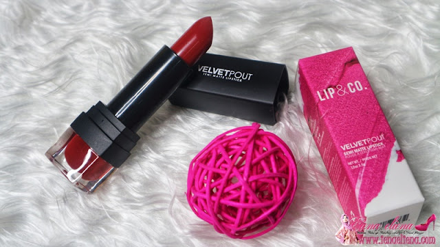 Velvet Pout Semi-Matte Lipstick ( #01 - Audacious ) 