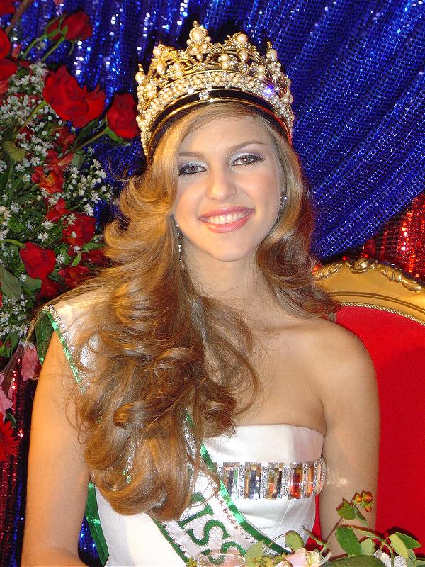 daniela-di-giacomo-y-su-experiencia-como-miss-venezuela-2005-y-miss