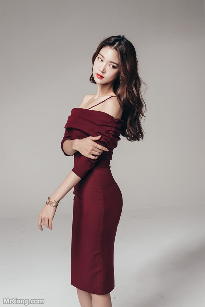Beautiful Park Jung Yoon in the October 2016 fashion photo shoot (723 photos) photo 2-13