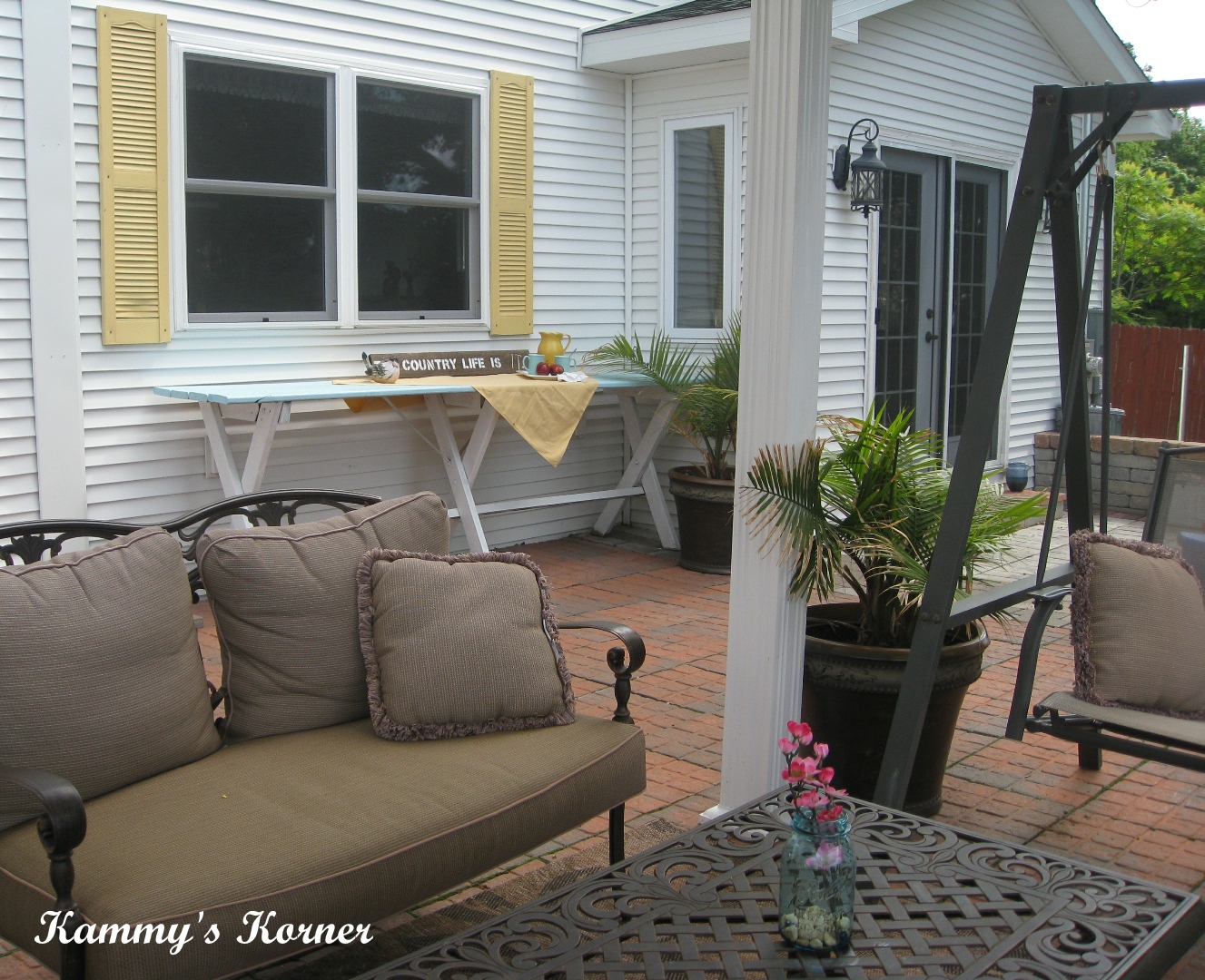 Kammy's Korner Outdoor Buffet Table {Patio}