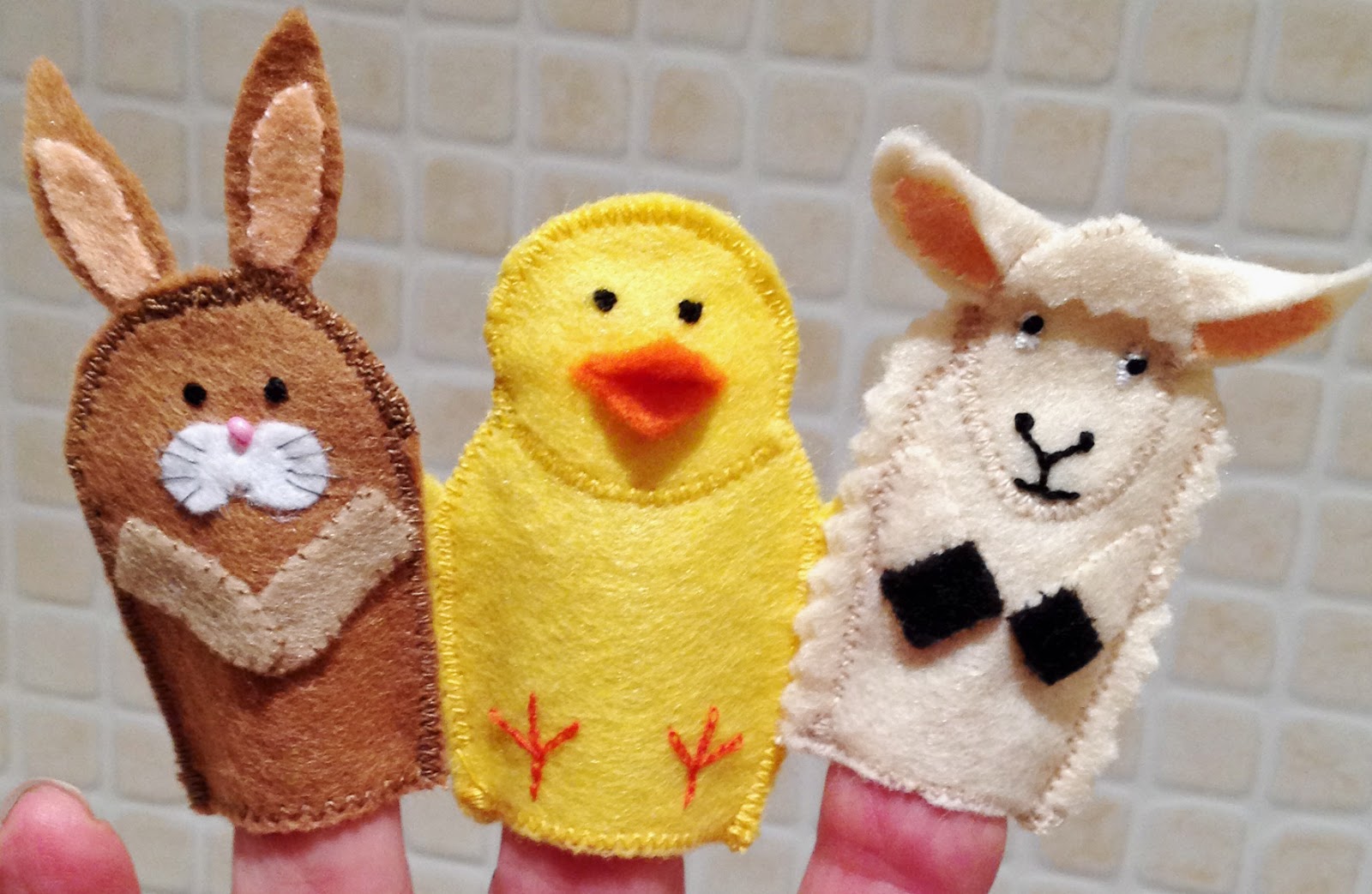 New Grandma Wants to Sew! Finger Puppets