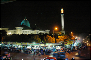 http://3.bp.blogspot.com/-IvKjkWm558c/Tv9JplE3HfI/AAAAAAAAEAc/PC2Ni7i-4bM/s1600/masjid10.jpg