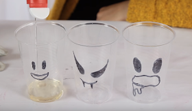 caras, fantasmas, vasos, plastico, experimento, halloween