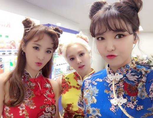 Trio Sooyoung, Hyoyeon dan Yuri SNSD