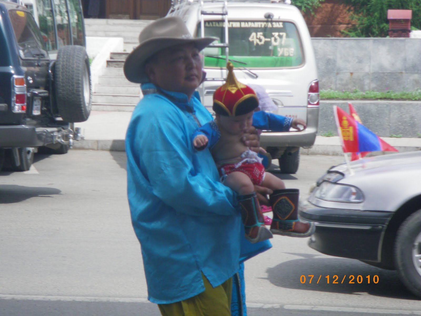 Explore MONGOLIA!: Mongolian Holidays