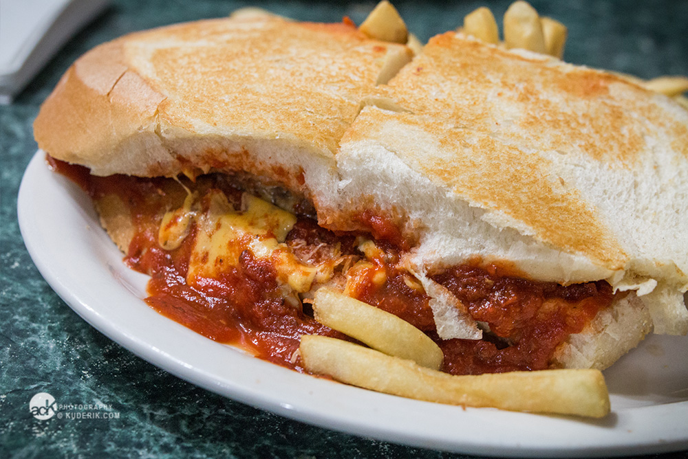 Massive 1lb BLT xtra Bacon Tonys I75 Restaurant Birch Run, MI