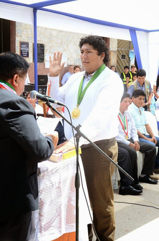 UCAYALI NOTICIAS ALCALDE DE PADRE ABAD, JURAMENTÓ COMO PRESIDENTE DE