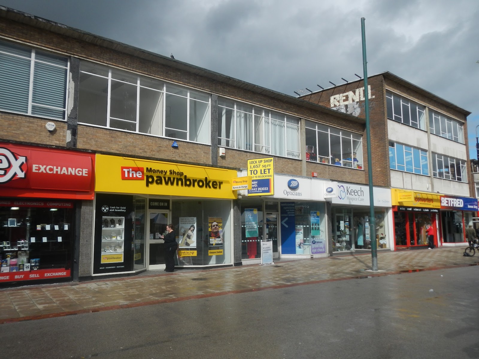 Hemel Hempstead High Street arabian_blogs