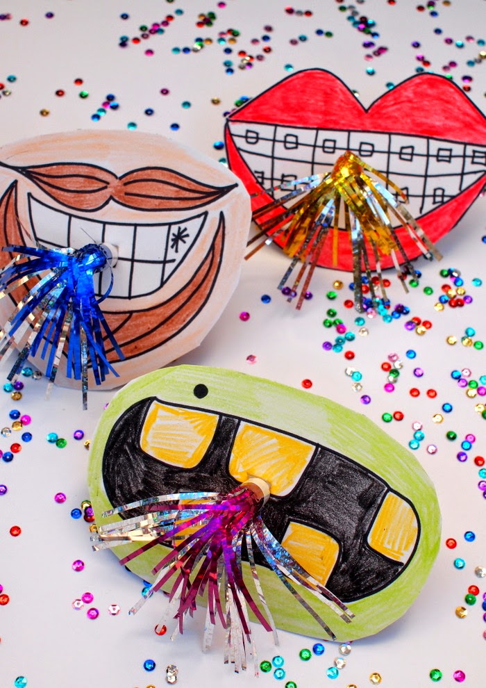 New Year's Party Horn Photo Props- Fun and easy DIY to make with the kids