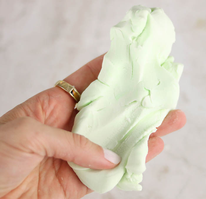 Silly Putty DIY 2 Ingredients, NO harsh chemicals! Gina Michele