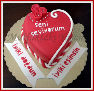 kalpli doğum günü pastası kalp pasta kırmızı kalp 