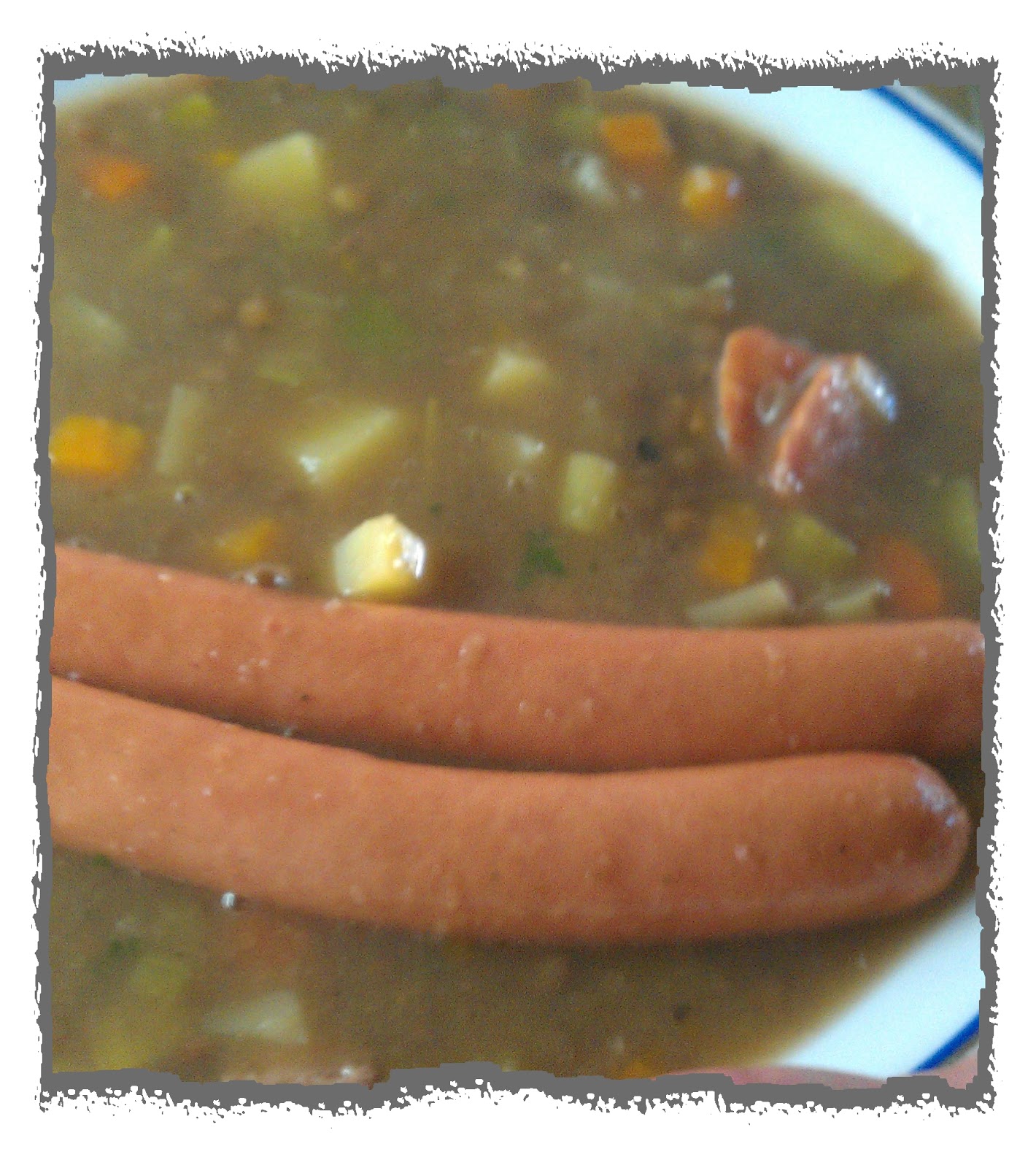 Einfach und lecker - kaum noch Gemecker: Rheinische Linsensuppe mit ... Einfach und lecker - kaum noch Gemecker: Rheinische Linsensuppe mit ...