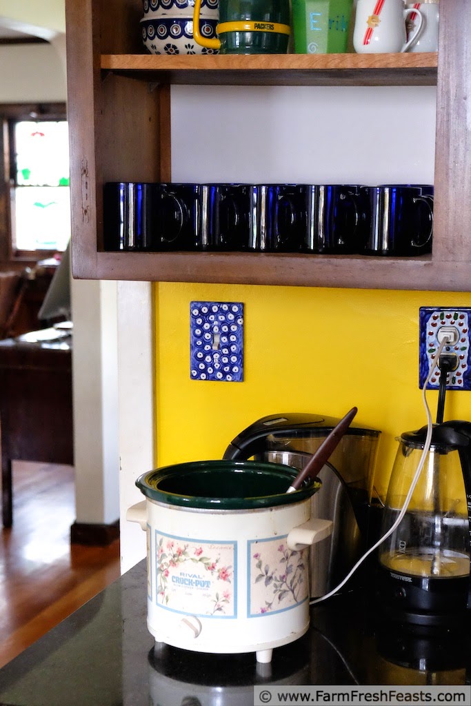 Farm Fresh Feasts: Slow Cooker Apple Chai for a Crowd (or Yourself)