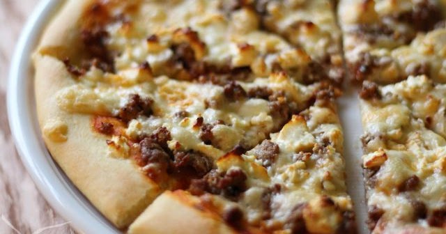Pizza Kommt Zu Spat Was Tun Küstenküche: Pizza mit Hackfleisch und Feta - Männerpizza