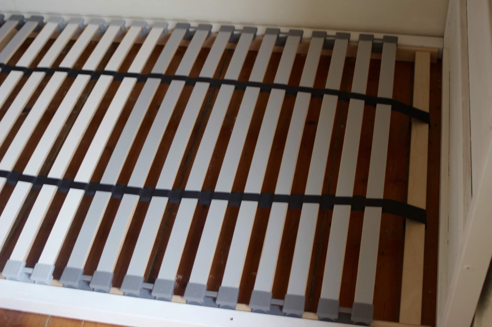Simple Ikea Kura Bunk Bed The, Do Bed Slats Go Up Or Down