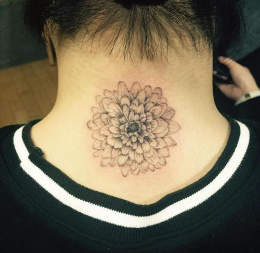 Este blackwork flor