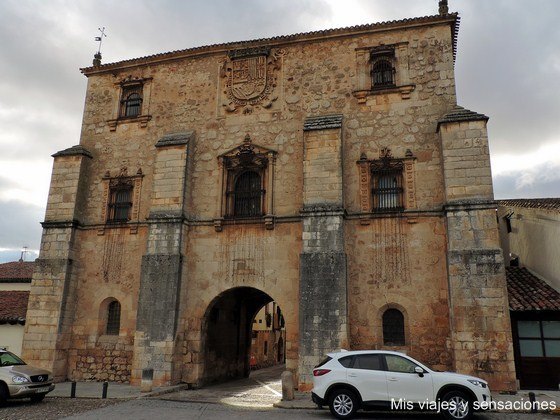 Archivo del adelantamiento de Castilla, Covarrubias, Castilla y León