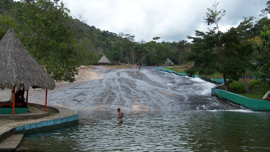travel guillen Puerto Ayacucho es bella y misteriosa, ÁLVARO