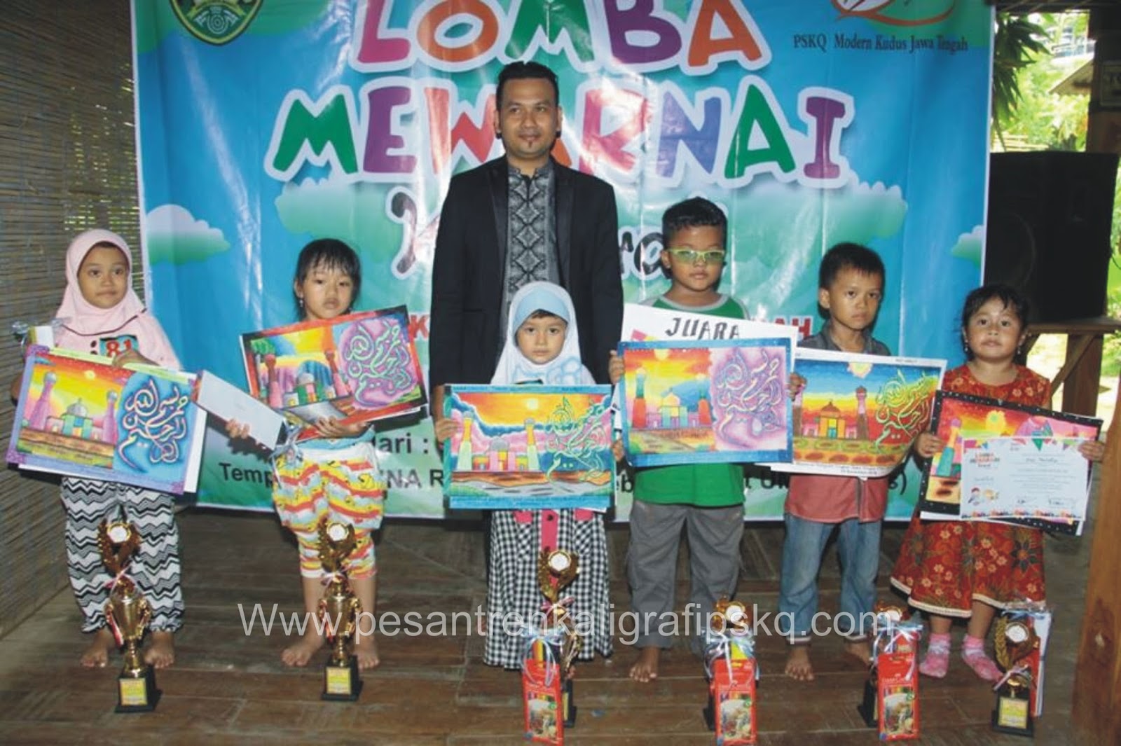 Lomba Mewarnai Kaligrafi Tk