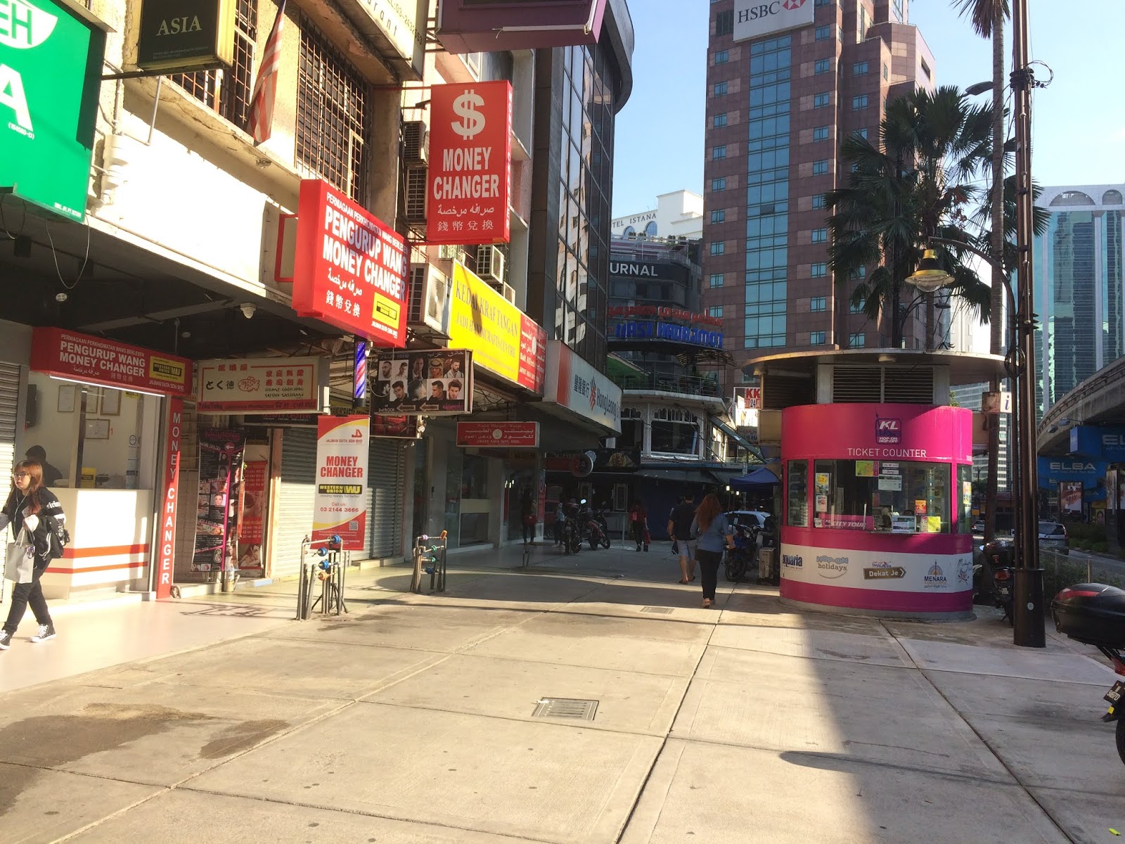 Kuala Lumpur Walk Pics  Kuala Lumpur From MRT Bukit Bintang Station