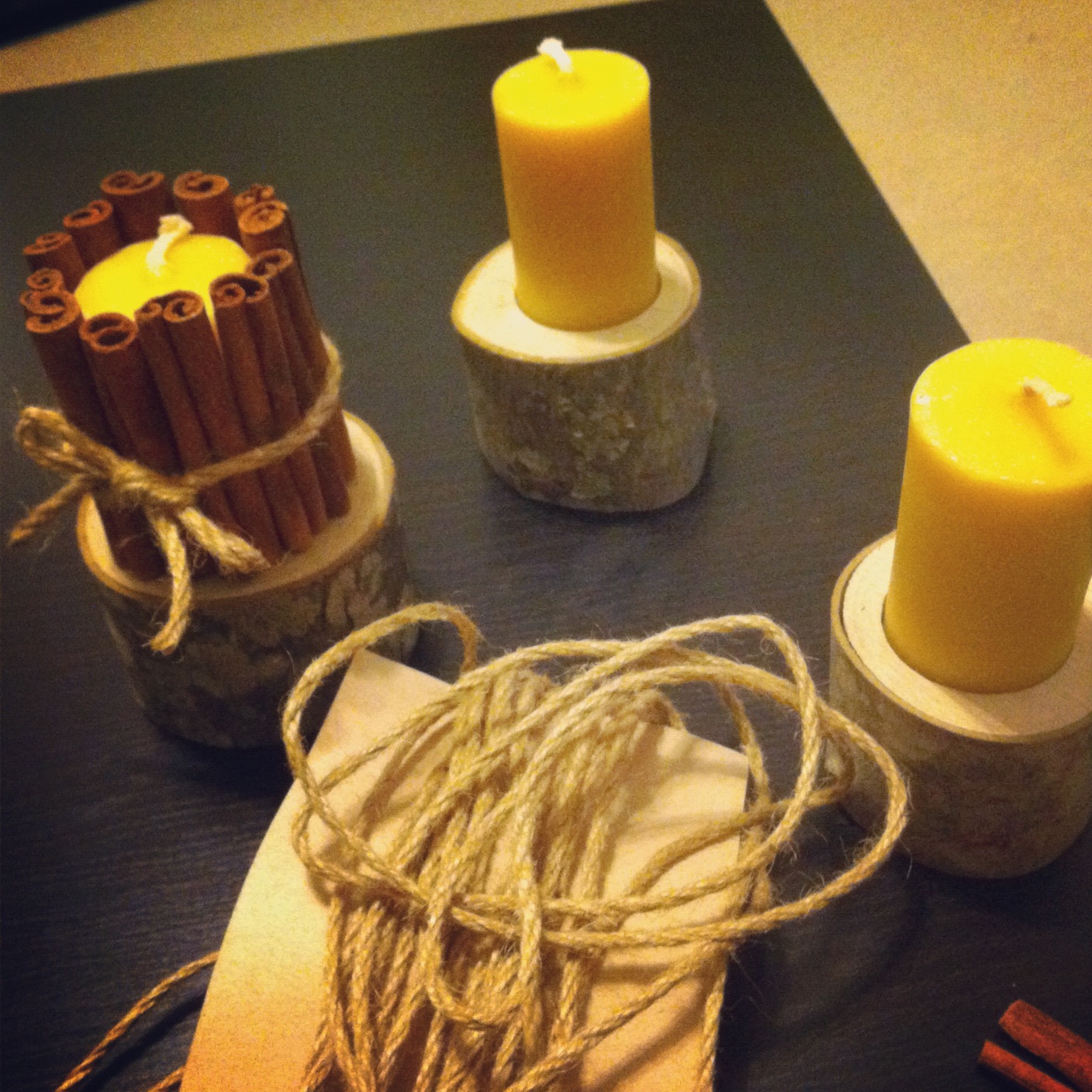 Cantabridgette Holiday Crafting Cinnamonstick Candles