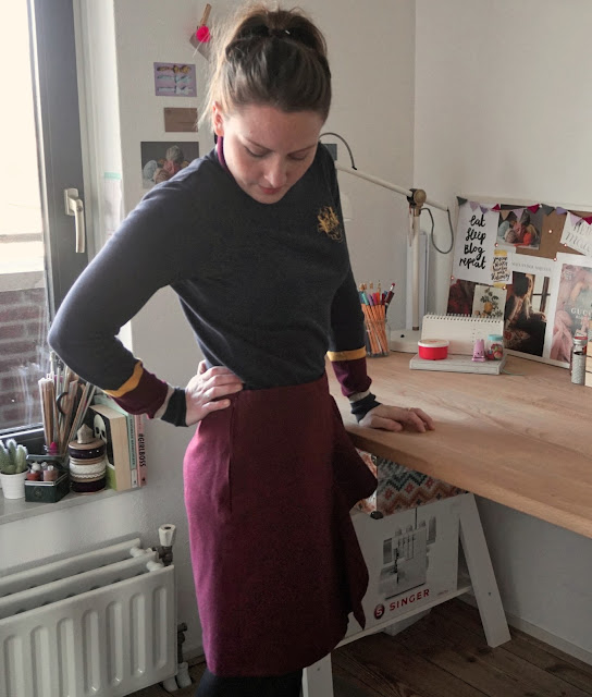 cool britannia. new post.burda patterns.skirt.handmade.homemade.dressmaking.creative.creative living.sewing.stitched.flounce skirt.ruffle.wool.winter style.dark red.me made.make nine.