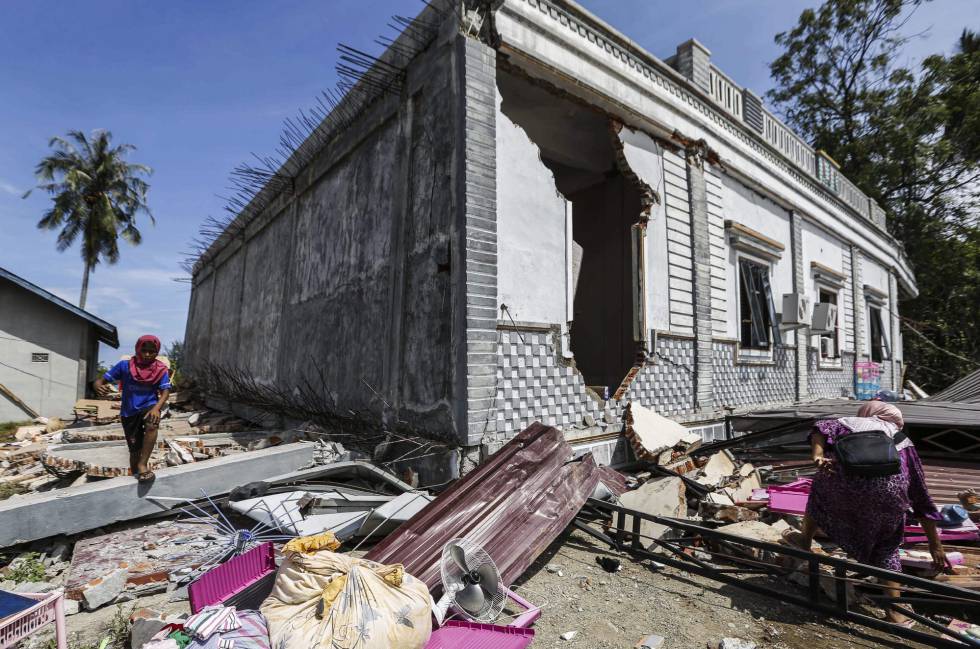 Fotos terremoto Indonesia puede superar el centenar de muertos