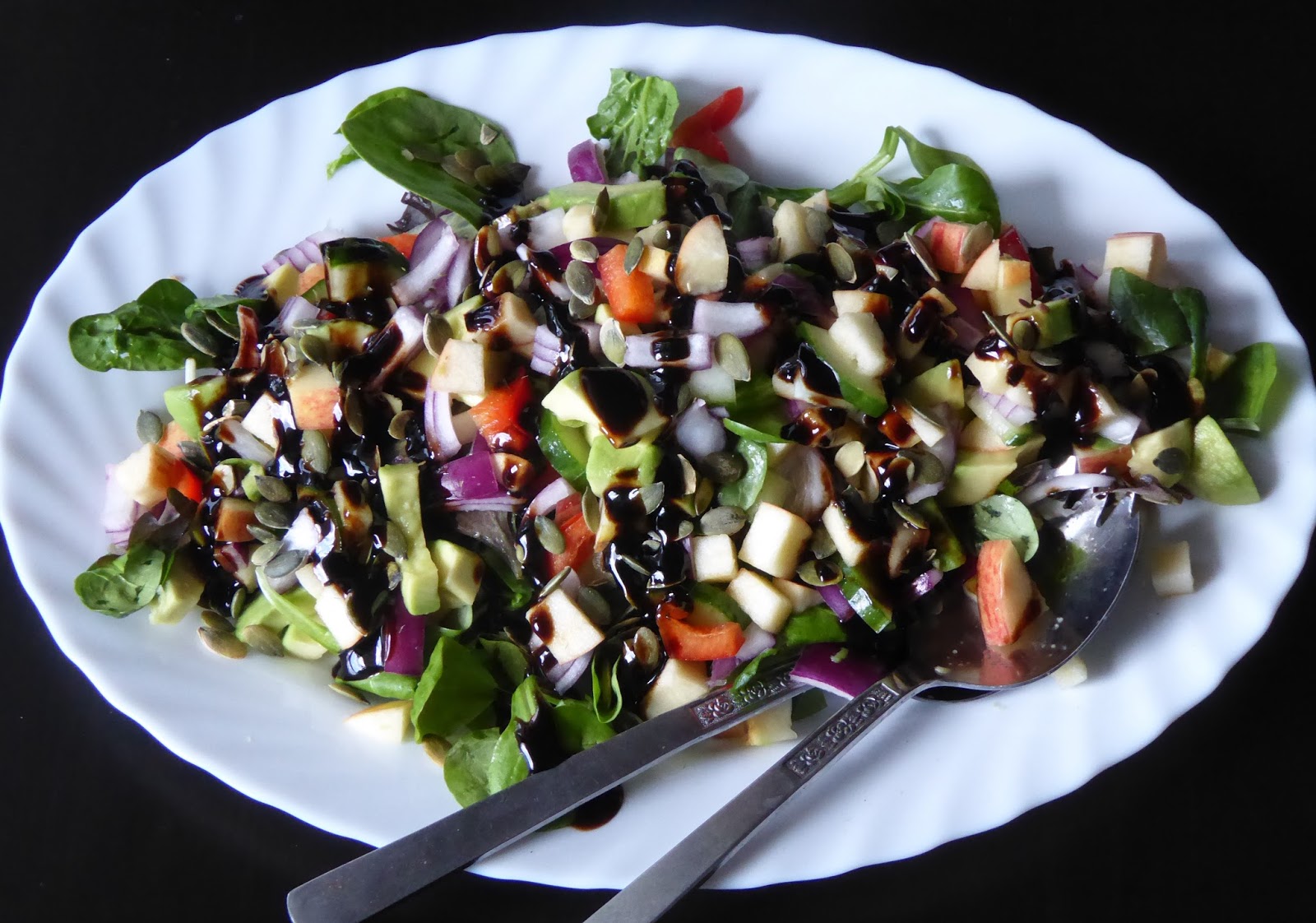 Min Lilla Kokvrå Sallad till maten