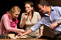 Sugestões para o fim de semana: Teatro peça Boas Pessoas Sugestões para o fim de semana: Teatro peça Boas Pessoas