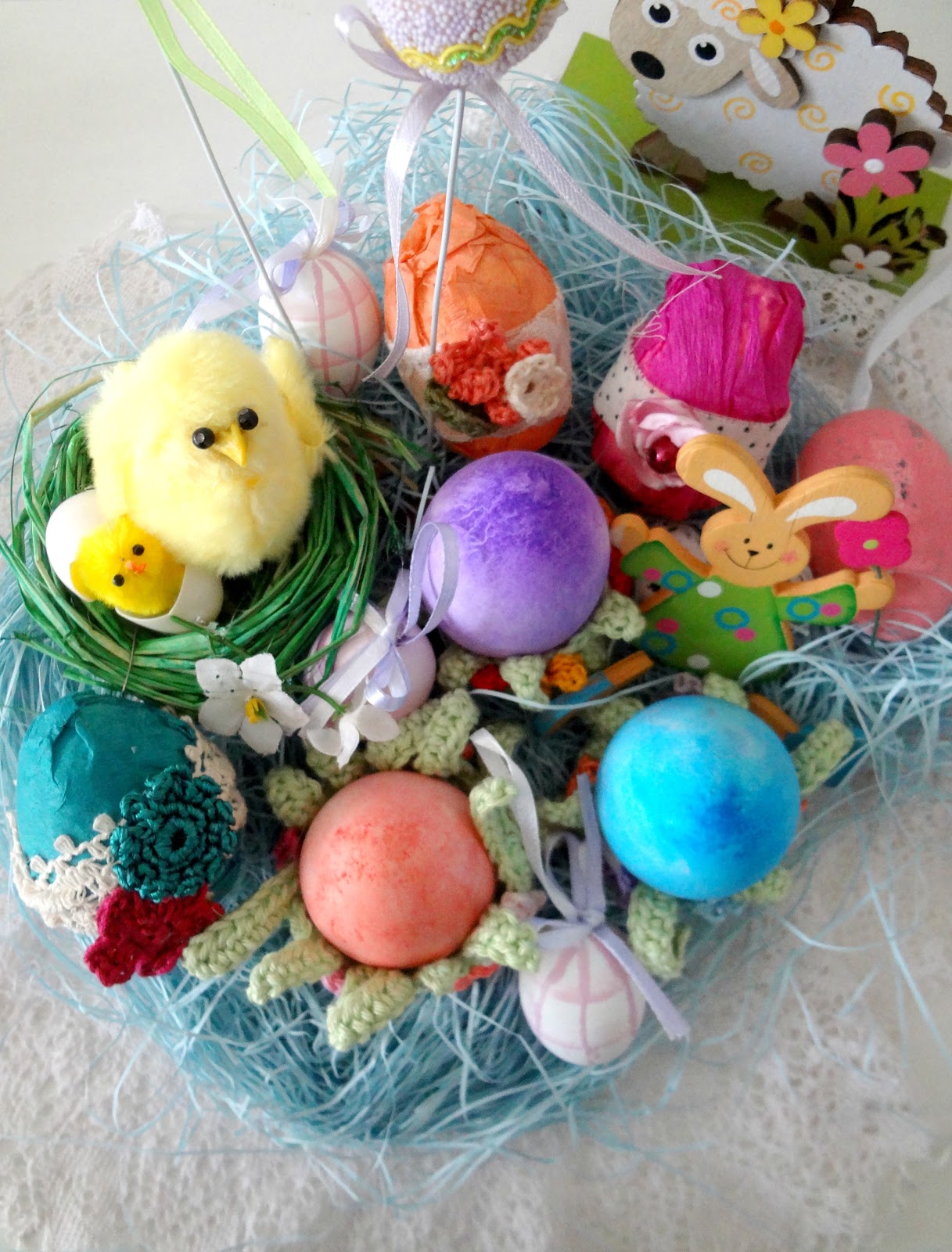 Little Treasures: Easter Egg Flower Pods - free pattern