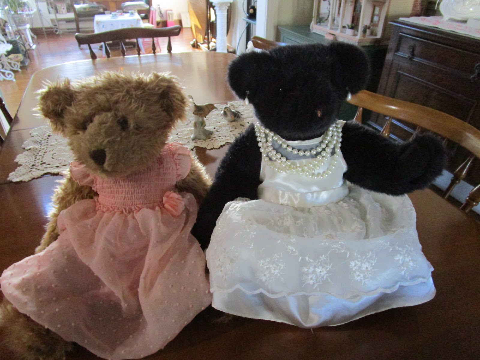 Granny Marigold A Valentine's Tea Party ( for Teddy Bears)