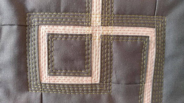 Modern log cabin inspired mini quilt for Curated Quilts